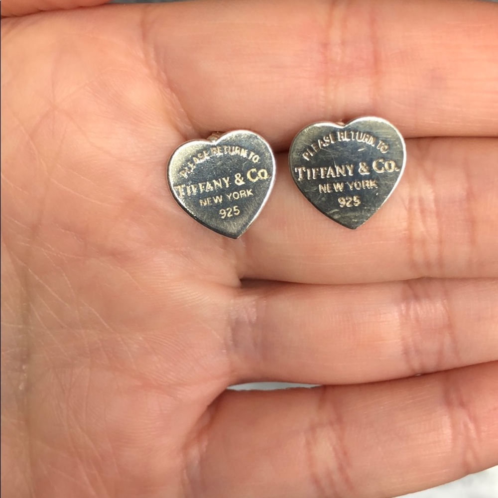 Return to Tiffany Medium Heart Earrings